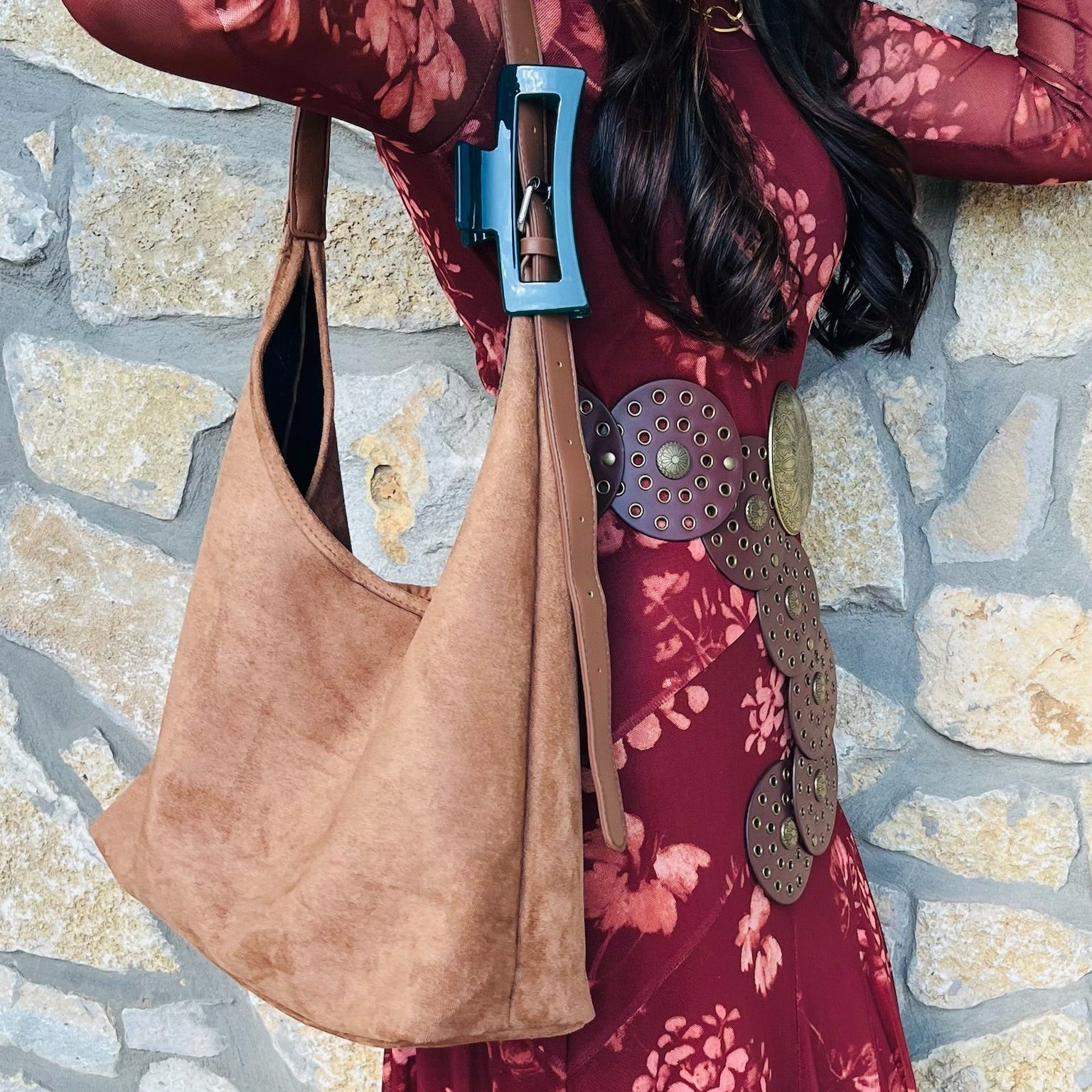 everyday tote bag, minimalist tote, women’s work bag, casual shoulder bag, PU leather tote, fall tote bag, versatile handbag, neutral tote, travel carryall, office tote purse, large capacity bag, soft structured tote, city style bag, modern classic tote, coffee tote bag, khaki tote bag, black tote, brown tote, chic everyday bag, simple faux leather tote, trendy fall handbag, effortless style tote