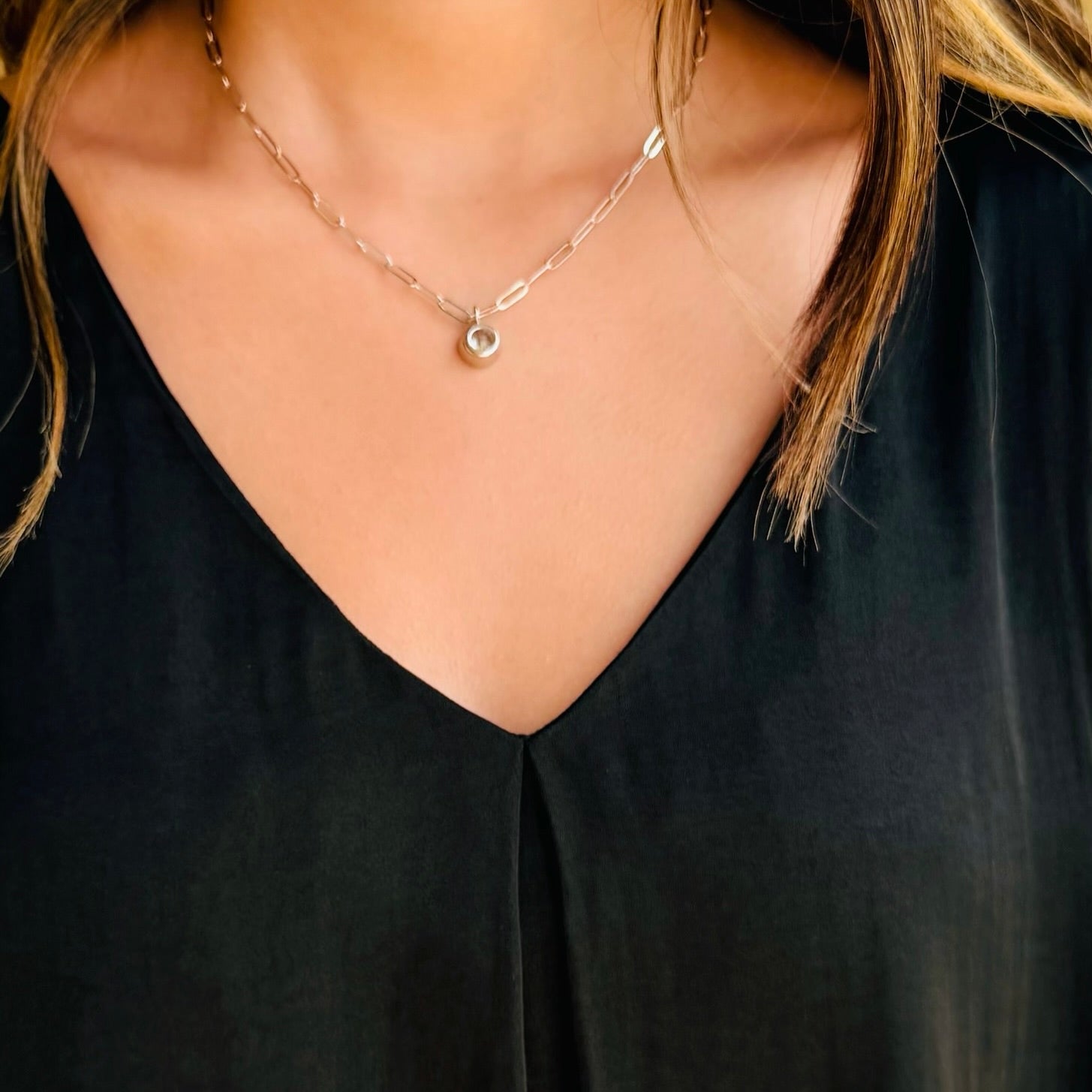 The Solstice Round Bezel Paperclip Chain Pendant Necklace