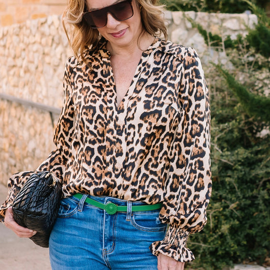 leopard trend, trending leopard, leopard blouse, leopard top, leopard print, leopard pattern, business casual, business chic, work top, date night top, date night outfit, statement top, statement piece, leopard, brunch top, mom top, smocked sleeve top, balloon sleeves, long sleeve blouse