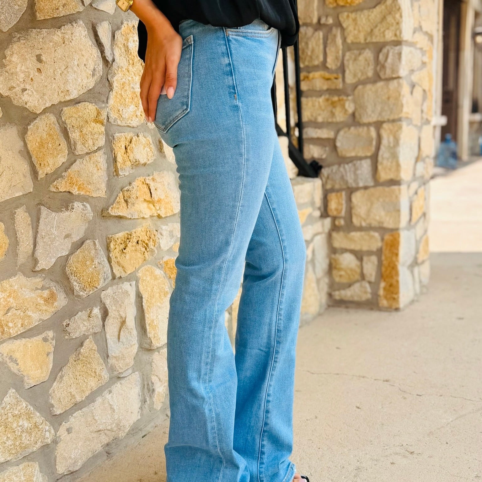 The Laurel Medium Light Bootcut Jeans