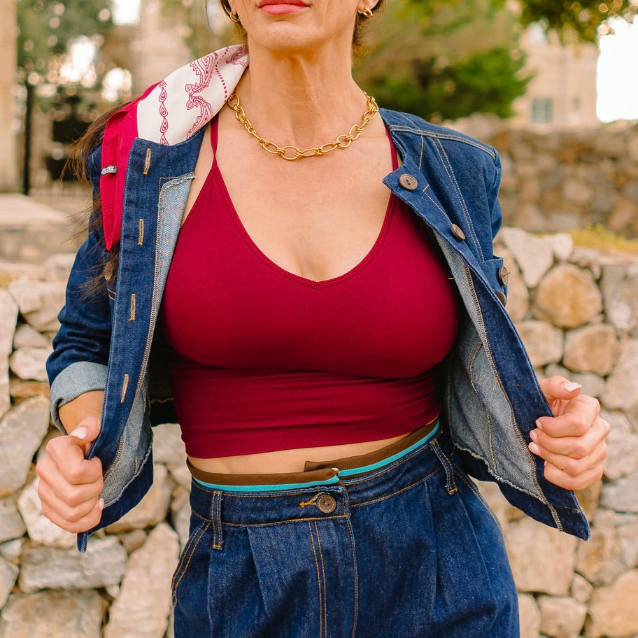 adjustable bralette, cross back bralette, elastic bralette, removable pad bralette, comfortable bralette, everyday bralette, solid color bralette, athleisure bralette, seamless bralette, layering bralette, sporty bralette, casual bralette, adjustable strap bra top, stretchy bralette, soft bralette, supportive bralette, women’s lounge bralette, activewear bralette, yoga bralette, S/M L/XL bralette, boutique bralette, comfy bra alternative, fitness bralette, cute bralette for layering