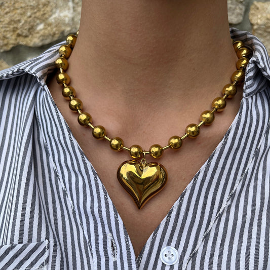 gold metal necklace, gold necklace, gold chunky necklace, chunky necklace, chunky heart necklace, gold heart necklace, thick necklace, big heart necklace, gold hardware, gold jewelry, gold costume jewelry, costume jewelry 