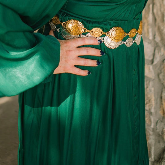 western chain belt, boho western belt, gold chain belt, silver chain belt, adjustable waist belt, western boho accessory, boutique chain belt, festival outfit belt, cowgirl style belt, western-inspired jewelry, layered boho belt, chic statement belt, metallic waist belt, adjustable chain extender belt, trendy western fashion, bohemian cowgirl style, versatile chain belt, belt for dresses and skirts, boutique western accessory, boho chic outfit detail, rodeo fashion belt, stylish waist chain