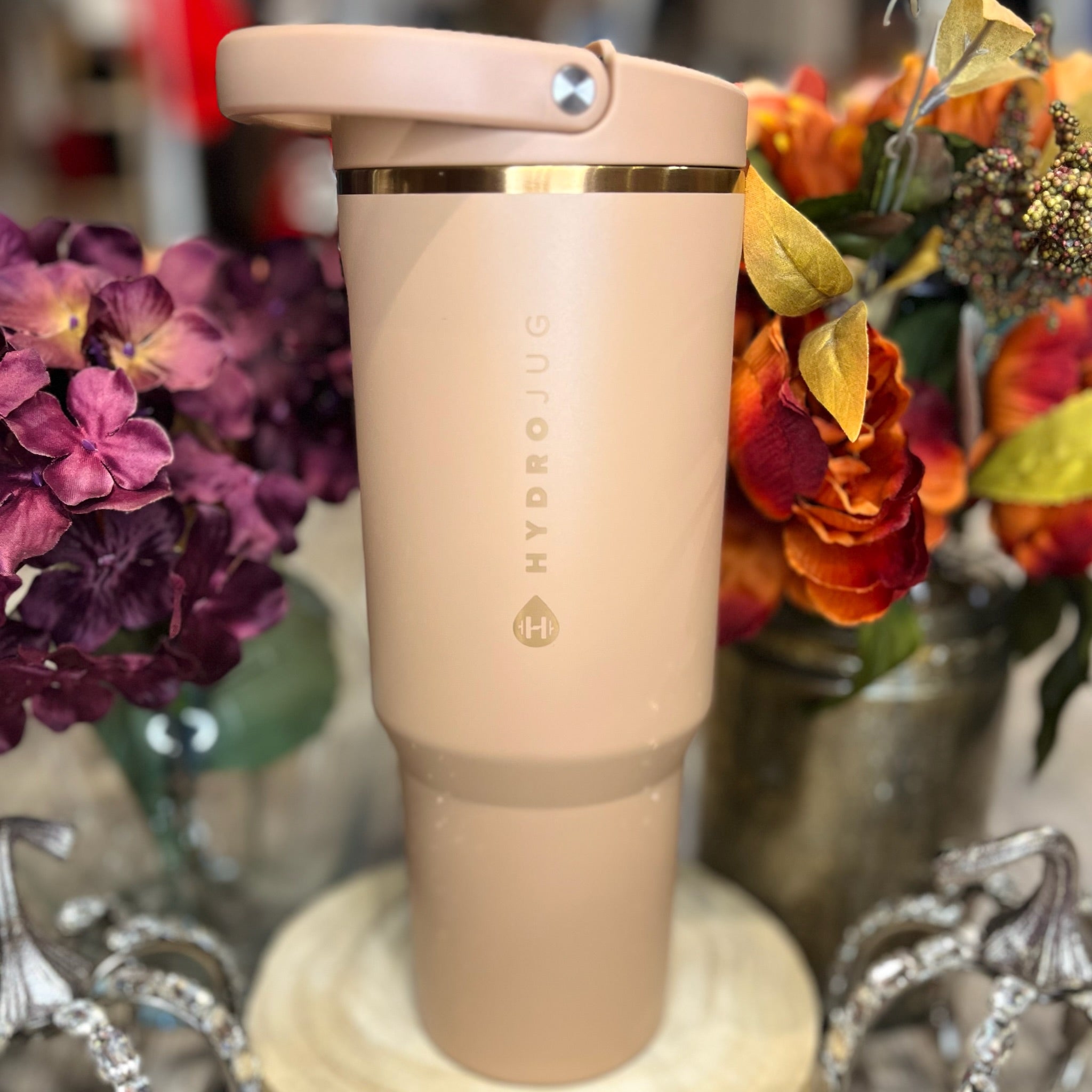 40oz water bottle, large sport water bottle, leakproof water bottle, no spill water bottle, Hydrojug bottle, carrying strap water bottle, flip straw water bottle, ergonomic water bottle, workout water bottle, gym water bottle, school water bottle, commuter water bottle, reusable water bottle, hydration bottle, colorful water bottle, patterned water bottle, durable water bottle, outdoor water bottle, fitness water bottle, everyday water bottle