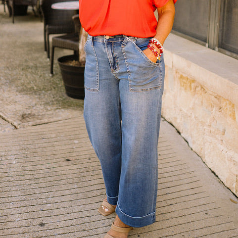 high rise wide leg jeans, elastic waistband jeans, cropped wide leg denim, comfort stretch jeans, utility pocket jeans, relaxed fit denim, tencel blend jeans, soft stretchy jeans, casual everyday jeans, modern wide leg pants, comfy travel jeans, laid back denim style, flattering high waist jeans, versatile cropped jeans, easy fit denim, weekend outfit jeans, polished casual jeans, lightweight wide leg jeans, trendy relaxed jeans, wardrobe essential denim