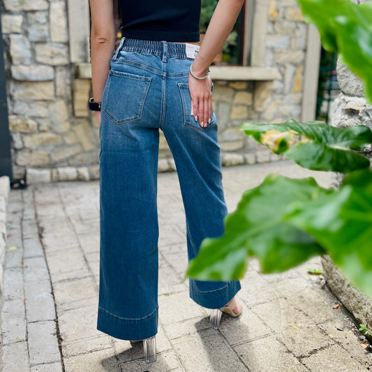 high rise wide leg jeans, elastic waistband jeans, cropped wide leg denim, comfort stretch jeans, utility pocket jeans, relaxed fit denim, tencel blend jeans, soft stretchy jeans, casual everyday jeans, modern wide leg pants, comfy travel jeans, laid back denim style, flattering high waist jeans, versatile cropped jeans, easy fit denim, weekend outfit jeans, polished casual jeans, lightweight wide leg jeans, trendy relaxed jeans, wardrobe essential denim