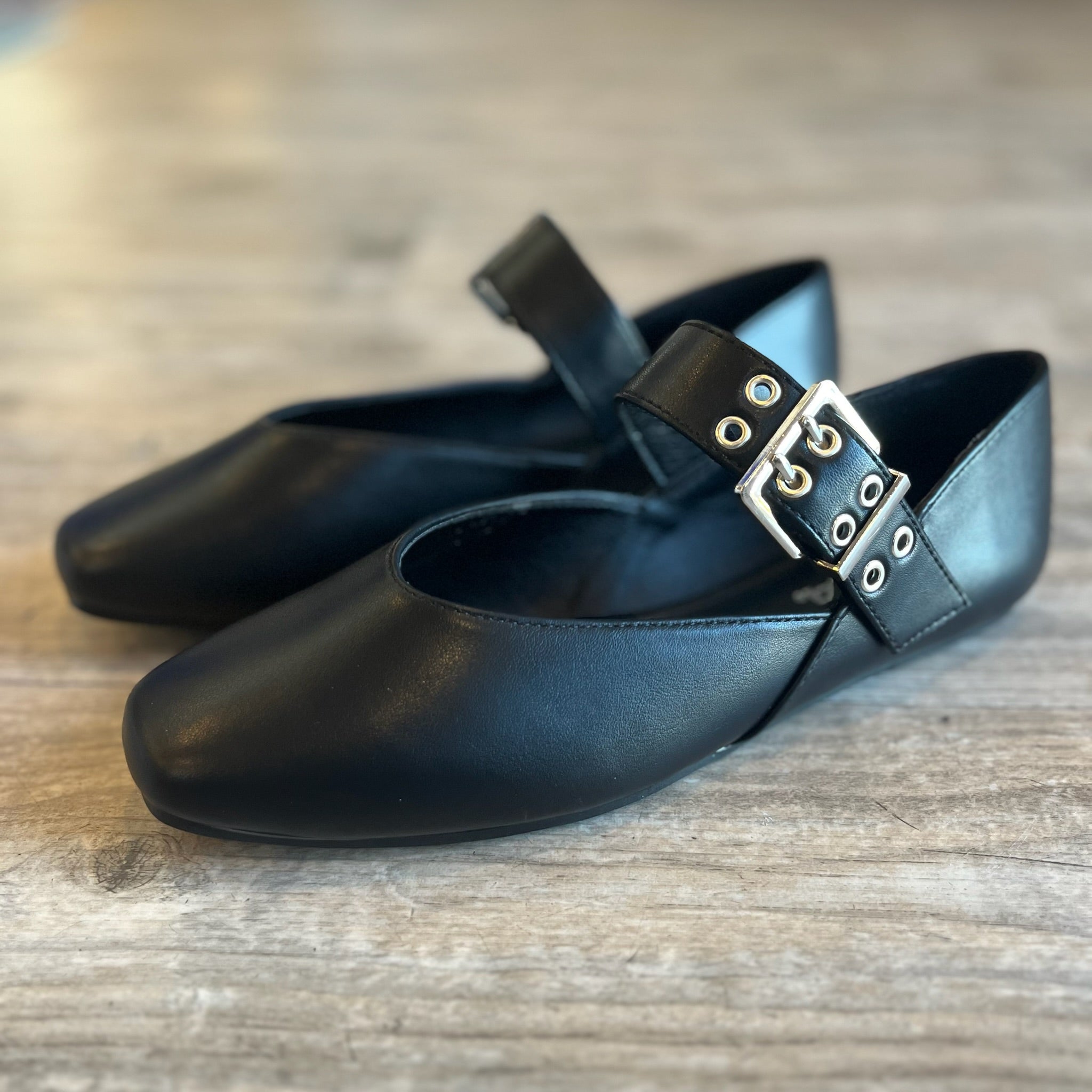 Ballet Flats, Black Ballet Flats, Chic Ballet Flats, Bold Ballet Flats, Ballet Flats McKinney Texas, Ballet Flats Karadise, Ballet Flats Karadise Boutique, Work Ballet Flats, Business Chic Ballet Flats