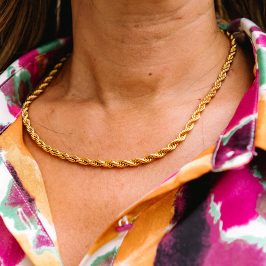 18k gold necklace, waterproof jewelry, stainless steel chain, hypoallergenic necklace, nickel free necklace, handmade gold chain, everyday gold jewelry, durable gold necklace, gold layering necklace, tarnish resistant necklace, 18 inch gold chain, adjustable gold necklace, minimalist gold chain, boutique jewelry, classic gold necklace, women’s gold accessories, trendy chain necklace, lobster clasp necklace, gold jewelry for sensitive skin, timeless gold chain