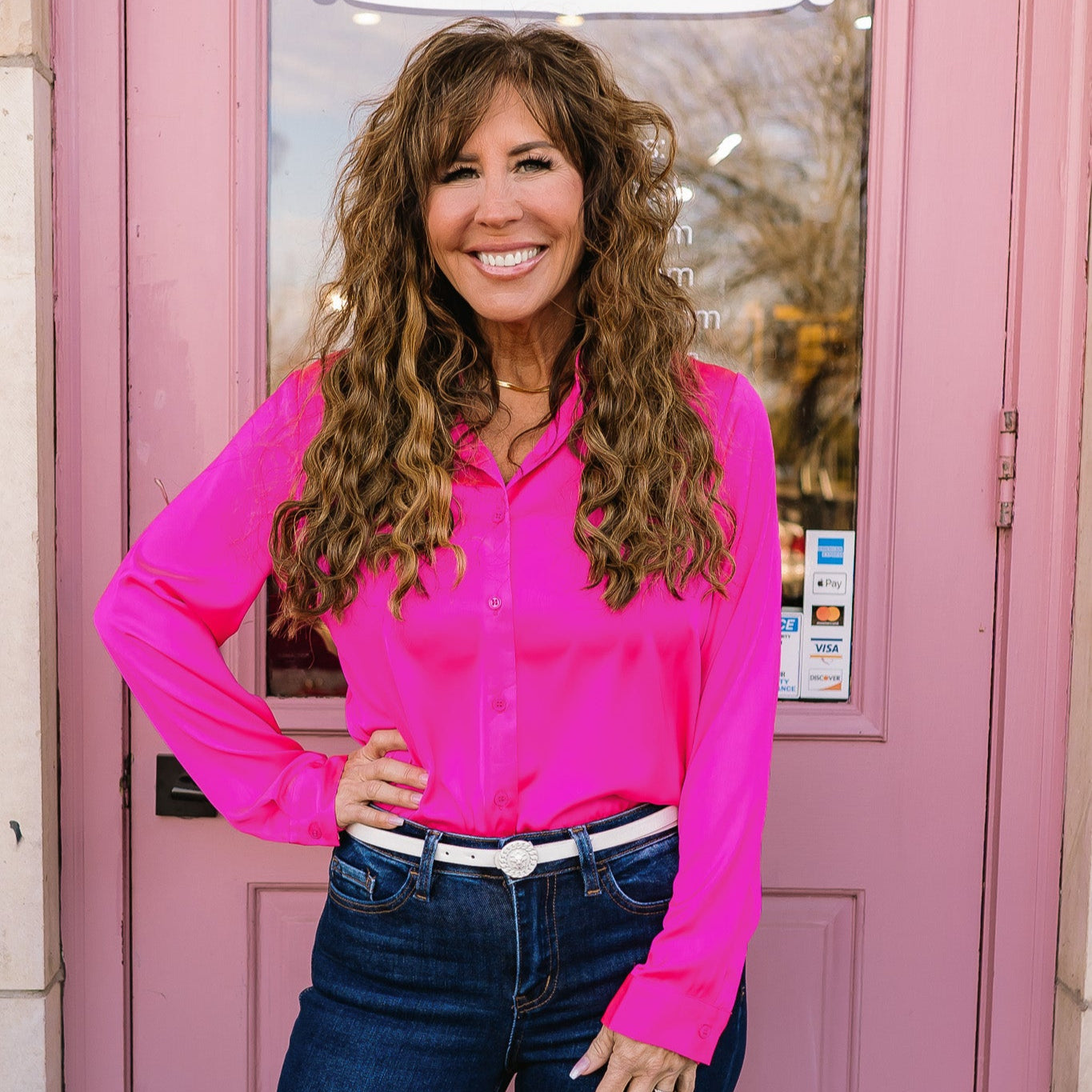 button down blouse, button down top, collared top, collared blouse, work top, work blouse, business casual, business chic, business attire, work attire, staple piece, must have piece, staple top, staple blouse, pink button down blouse, pink blouse, collared black shirt, basic shirt, basic blouse, barbie boss, barbie girl