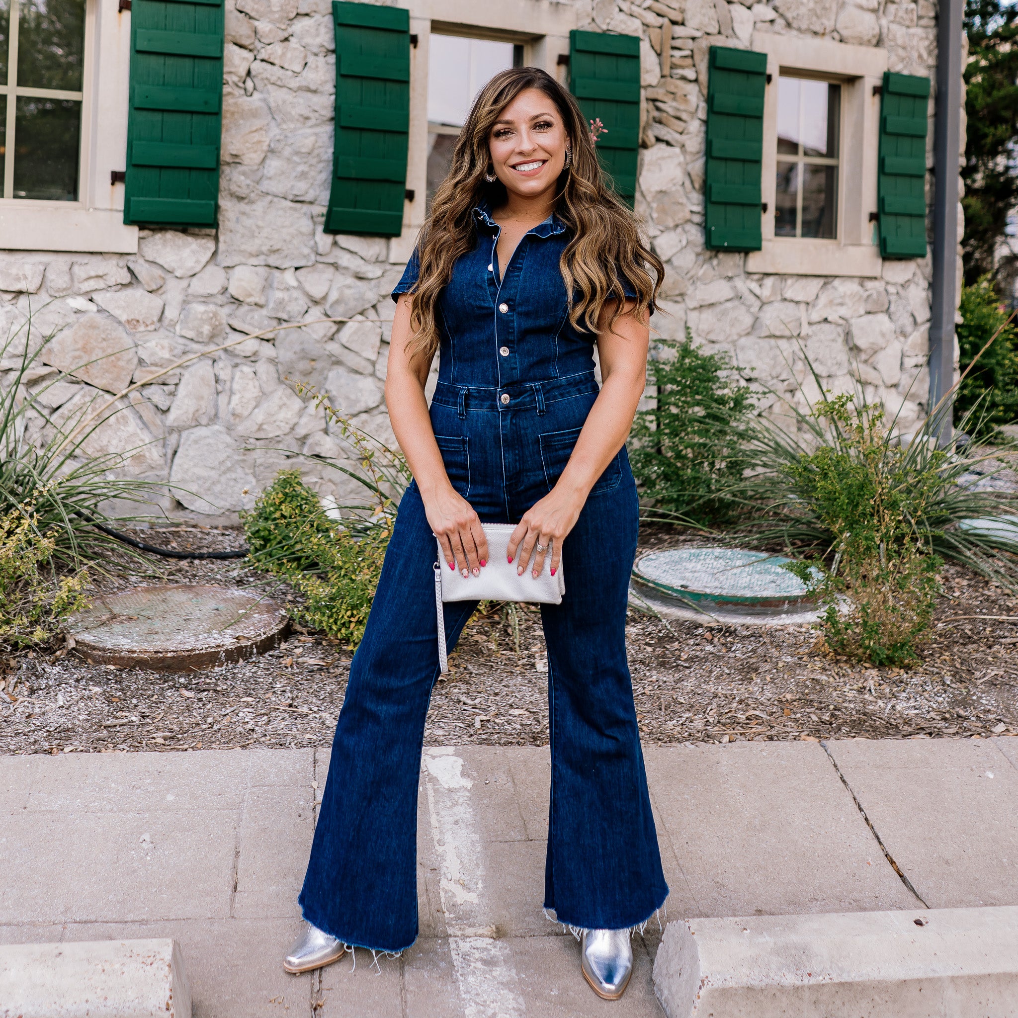 boho, rodeo, nfr, western, onesie, utility, flared, flares, bellbottom, jumpsuit, country, concert, dark wash jumpsuit, dark wash denim, fall denim, country concert outfit, concert outfit, game day look, game day outfit, gameday outfit, brunch outfit, fall outfit, fall photos outfit