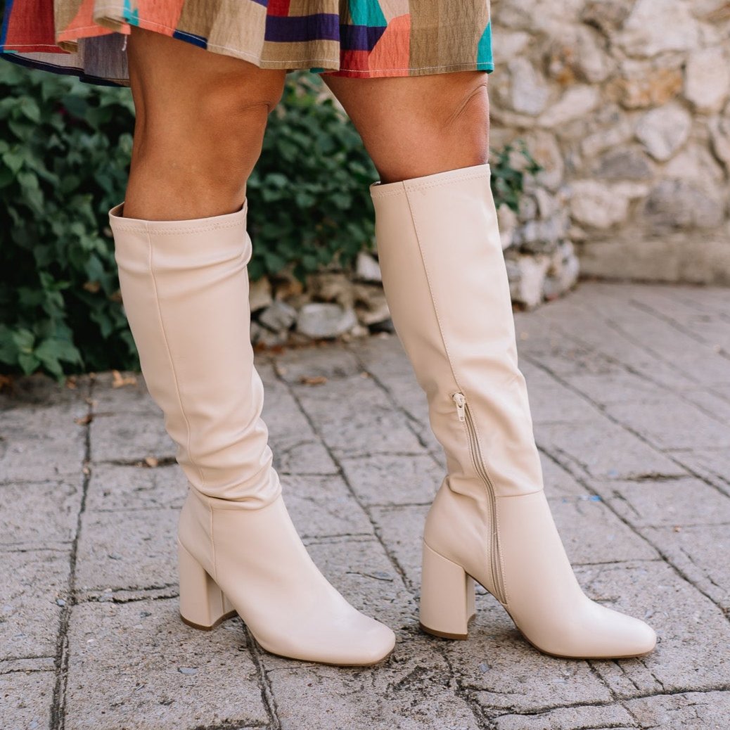 faux leather boots, faux leather shoes, knee high boots, cream faux leather boots, cream boots, cream knee high boots, chunky heel boots, chunky heel, fall boots, fall shoes, winter boots, cream winter boots, cream fall boots, winter shoes