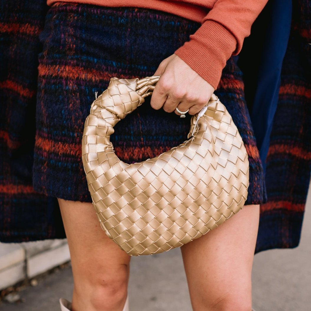 woven bag, woven purse, purse, bag, knotted woven bag, knotted woven purse, gold woven purse, gold woven bag