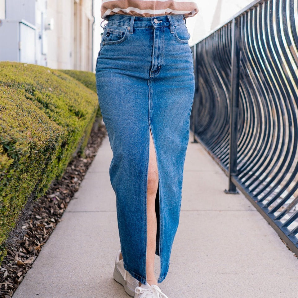front slit midi skirt, midi skirt, front slit skirt, denim skirt, denim midi skirt, jean skirt, midi jean skirt, 90's denim skirt, classic midi skirt, classic denim midi skirt, medium wash skirt, medium wash midi skirt, denim apparel, denim skirt