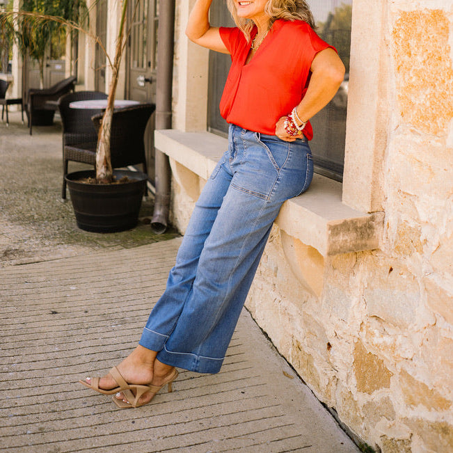 high rise wide leg jeans, elastic waistband jeans, cropped wide leg denim, comfort stretch jeans, utility pocket jeans, relaxed fit denim, tencel blend jeans, soft stretchy jeans, casual everyday jeans, modern wide leg pants, comfy travel jeans, laid back denim style, flattering high waist jeans, versatile cropped jeans, easy fit denim, weekend outfit jeans, polished casual jeans, lightweight wide leg jeans, trendy relaxed jeans, wardrobe essential denim