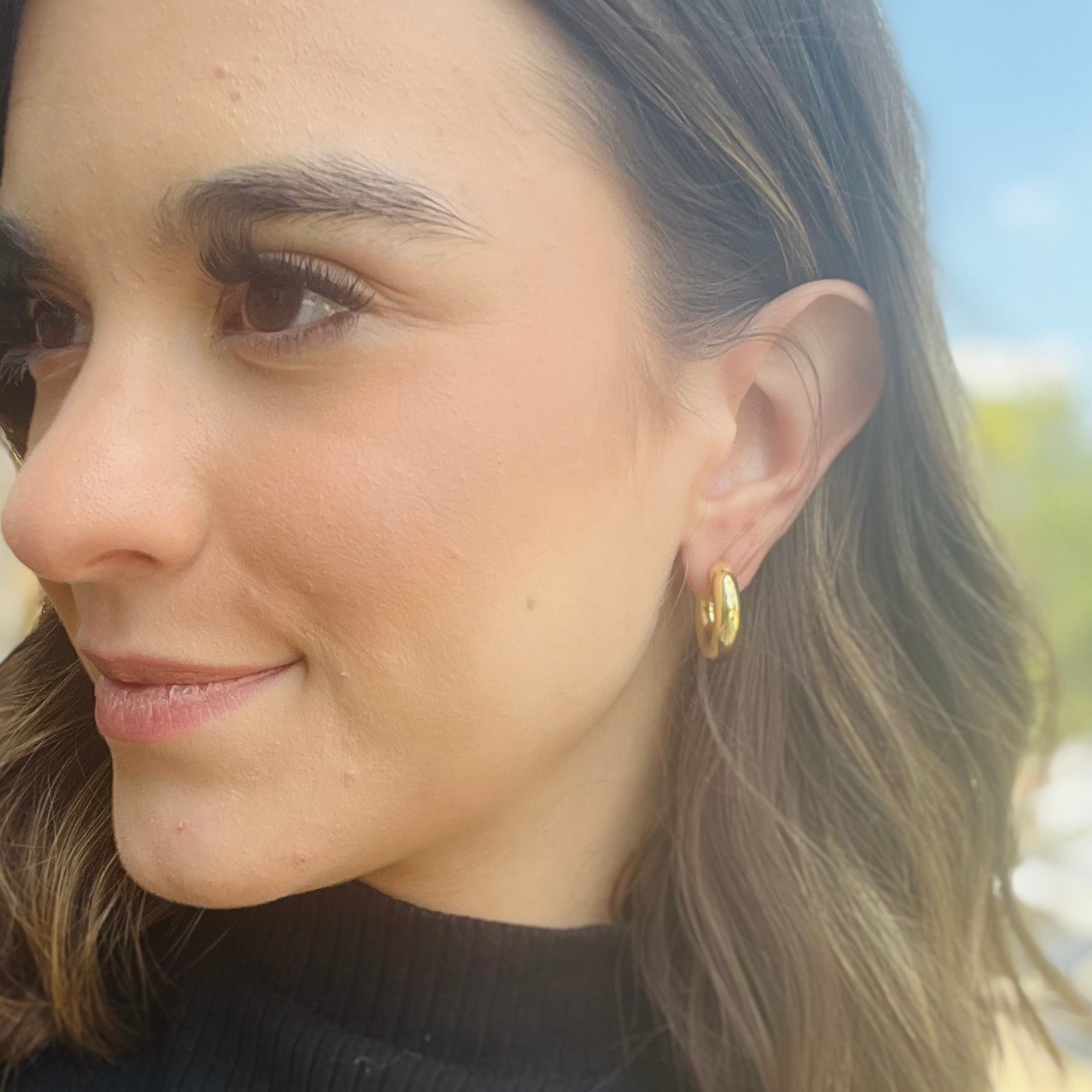 classic mini hoop earrings, timeless everyday hoops, gold and silver hoops, hypoallergenic earrings, lightweight hoop earrings, small hoop studs, dainty gold hoops, silver mini hoops, 14k gold dipped earrings, brass base earrings, simple chic jewelry, everyday essential earrings, stackable hoop earrings, minimalist earrings, classic gold hoops, silver huggie hoops, trendy layered earrings, comfortable all-day wear hoops, dainty daily jewelry, versatile hoop earrings