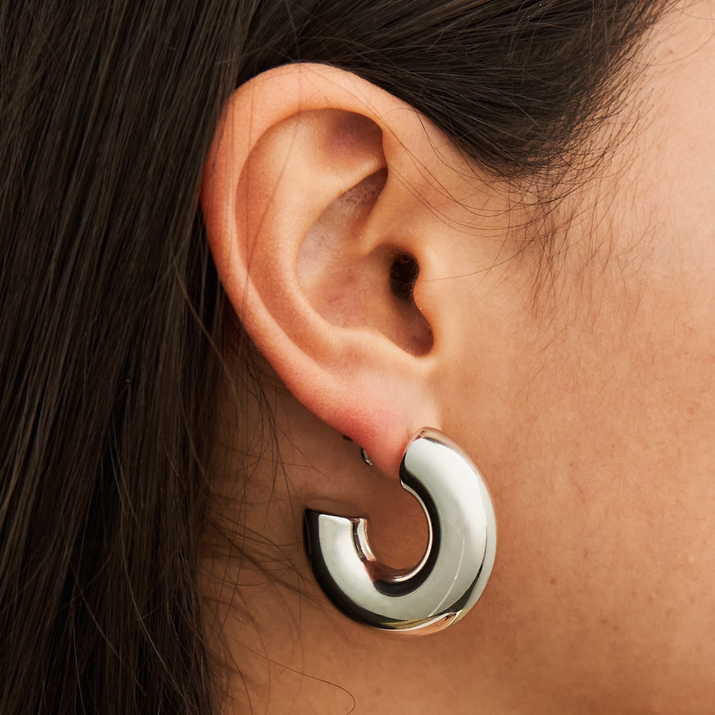 silver hoops, chunky hoops, silver chunky hoops, silver earrings, silver chunky earrings, silver hoops, silver chunky hoops, everyday earrings, everyday hoops