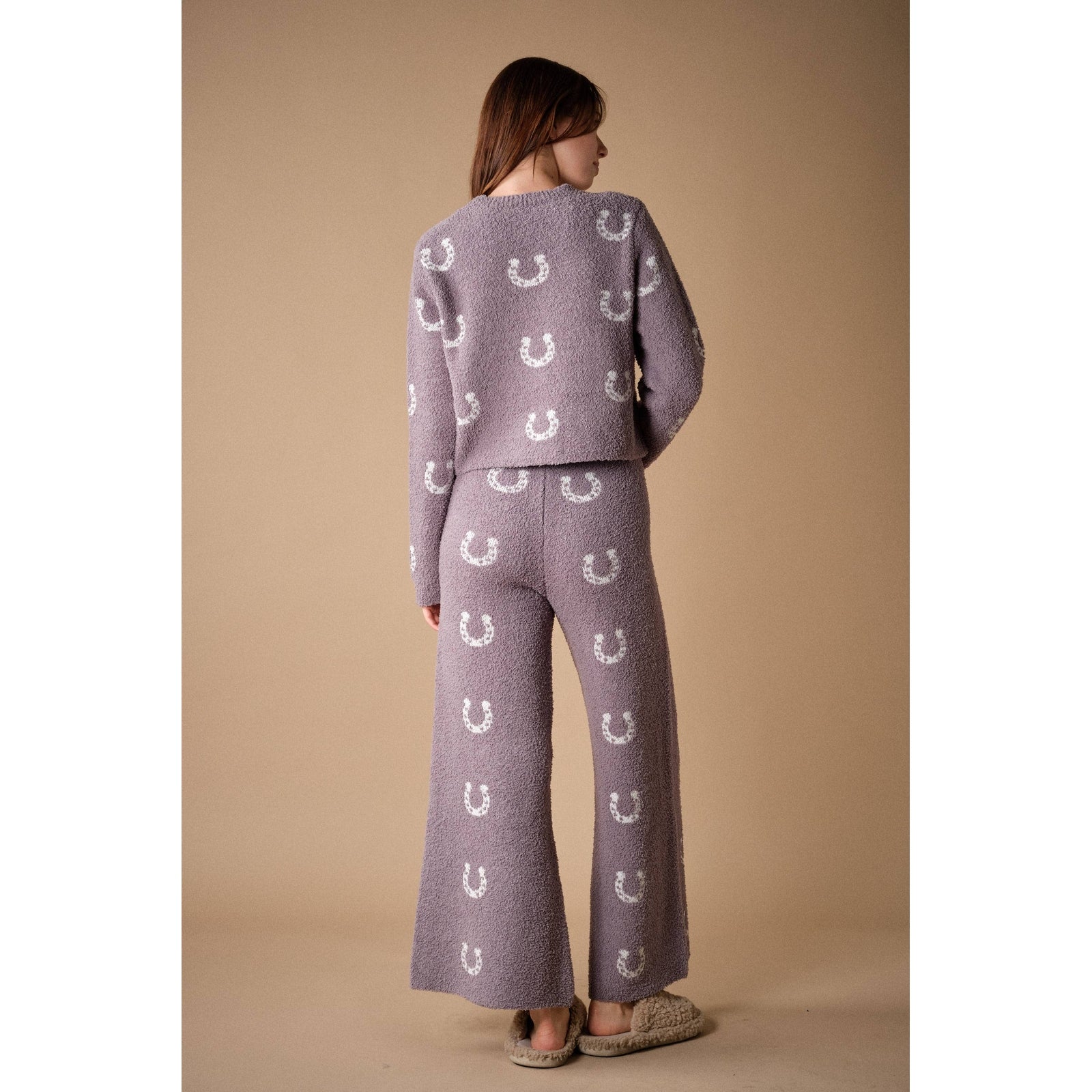 The Saddle & Stitch Horseshoe Teddy Knit Set