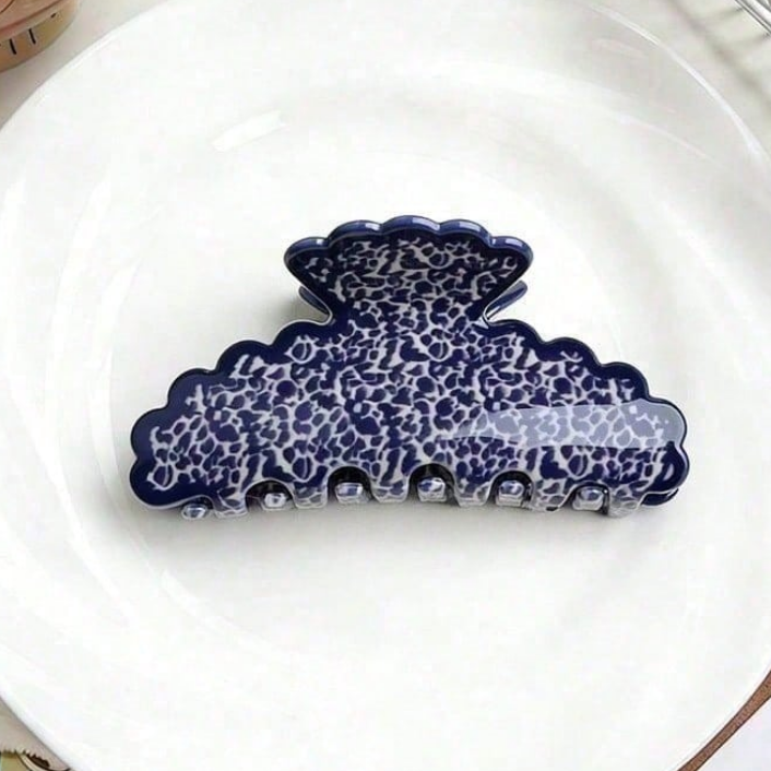 The Porcelain Bloom Claw Clip