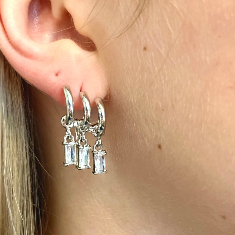 crawler earrings, simple earrings, layered earrings, gold earrings, gold crawler earrings, silver earrings, silver crawler earrings, rust free earrings, tarnish free earrings, rust free jewelry, tarnish free jewelry, BB lila jewelry, bb lila earrings, diamond earrings, small diamond hoops, small huggies, huggie earrings, huggies 