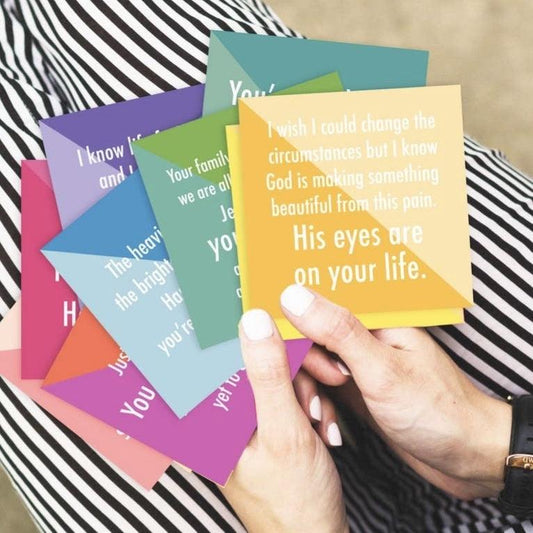 Handing Out Hope Cards 15x2/30 Cards - Karadise Boutique