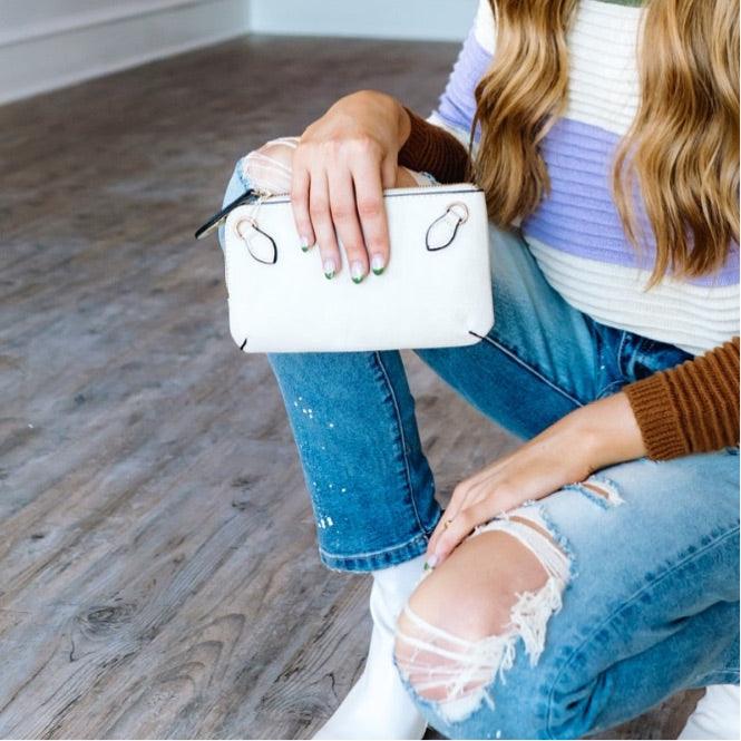 crossbody, wristlet, basic purse, basic bag, basic wristlet, basic crossbody, white crossbody, white wristlet, everyday essential